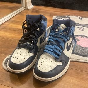 Jordan 1 Obsidian
